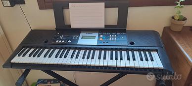 Pianola Yamaha 5 ottave