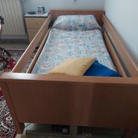 letto ospedaliero elettrico pantografo 