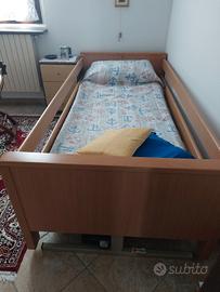 letto ospedaliero elettrico pantografo 