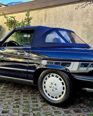 MERCEDES-BENZ SL 560 CABRIO+HARDTOP