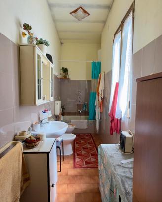 Arbus- Indipendente bilivelli con cortile