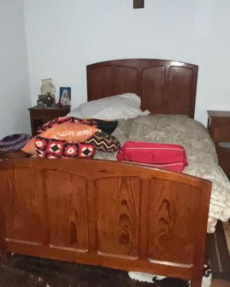 Camera da letto in legno