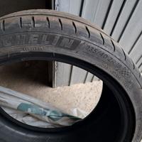 GOMME MICHELIN 235/40 ZR18 95Y
