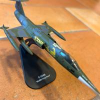 Modellino F104 die cast
