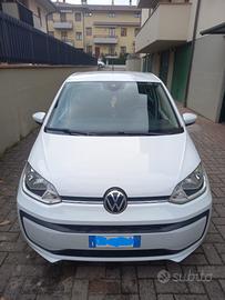 VOLKSWAGEN up - 2022