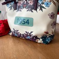 Borsa Braccialini con portafoglio uguale