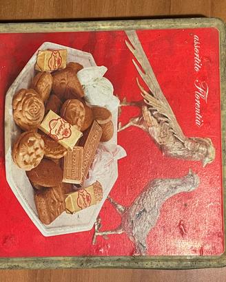Scatola di latta vintage Lazzarone