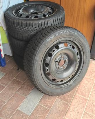 cerchi ± pneumatici Skoda 185 55 15 invernali
