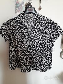 camicetta   blu a fiori bianchi 