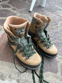 Scarponi originali Raichle in pelle numero 40