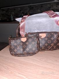 Borsa da donna nuova mai indossata