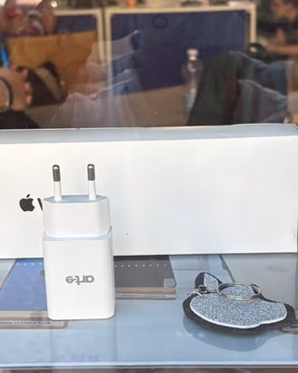 Iphone 12 pro max + Apple Watch