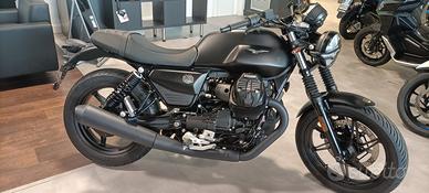 Moto Guzzi V7 2025 €5+