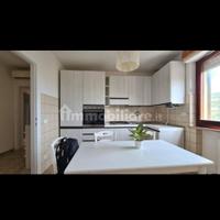 cucina colore grigio 