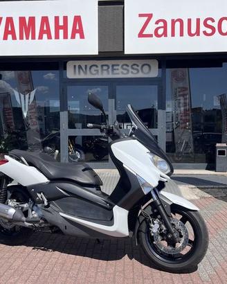 Yamaha X-Max 250 ABS