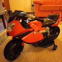 Moto giocattolo a batteria