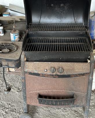 Barbecue esterno Chair Broil anno 2024 occasion