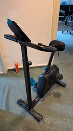 Cyclette domyos autoalimentata