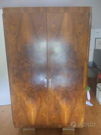 Armadi in legno per camera da letto