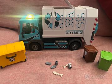 Camion smaltimento rifiuti