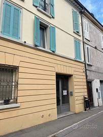 Locale c3 bottega negozio per parrucchiere