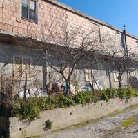 Casa indipendente su due livelli con terreno