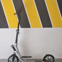 Monopattino taglia grande