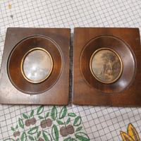 coppia di miniature ad olio con cornice in noce