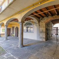 CAPRINO BERGAMASCO,QUADRILOCALE IN CENTRO STORICO.