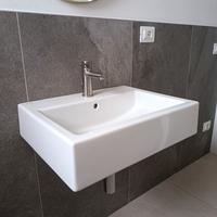 Lavabo e miscelatore 