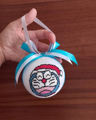 Pallina Natale Punto Croce Doraemon