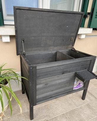 Cuccia gatto da esterno in legno – mai usata