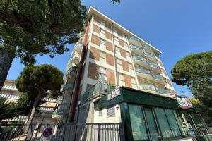 4 LOCALI A CESENATICO