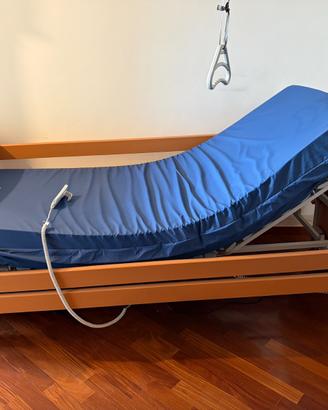 Letto degenza elettrico + materasso antidecubito