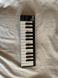 tastiera AKAI midi LPK25