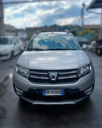 DACIA Sandero Stepway 1.5 dCi 8V 90CV Prestig 2014