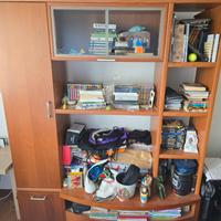 Parete Attrezzata, armadi, librerie, cassetti e tv
