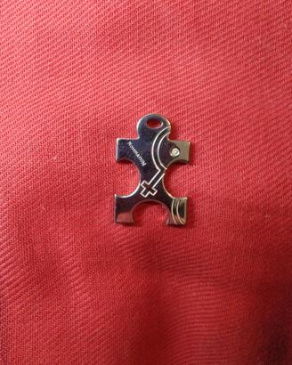Ciondolo pezzo di puzzle Nomination