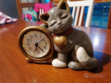 Gatto Thun con orologio 