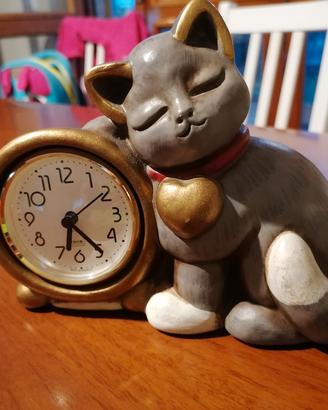 Gatto Thun con orologio 