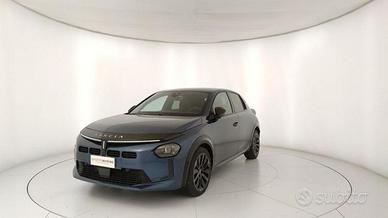 Lancia Ypsilon Hybrid e-DCT Edizione Cassina