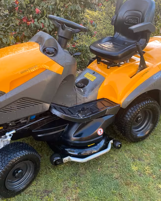 Trattorino stiga estate 4wd  9102WX
