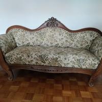 divano a barca in stile Luigi Filippo 