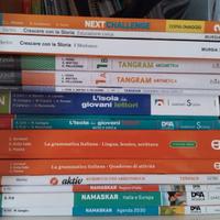 vari libri delle scuole medie