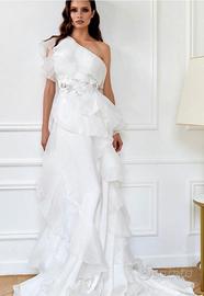 abito da sposa monospalla Nicole Couture 