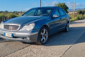 Mercedes classe C220