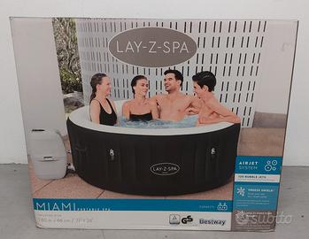 Piscina idromassaggio Bestway Lay-Z-Spa Miami
