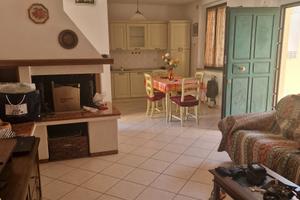 Appartamento panoramico con giardino e garage a Lu