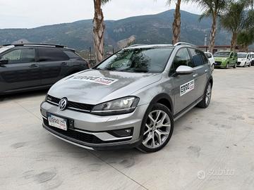 VOLKSWAGEN GOLF VAR. DSG 4MOT 2015 2.0 DIESEL/GPL 