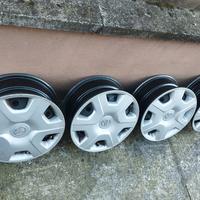 4 cerchi con coperchi 